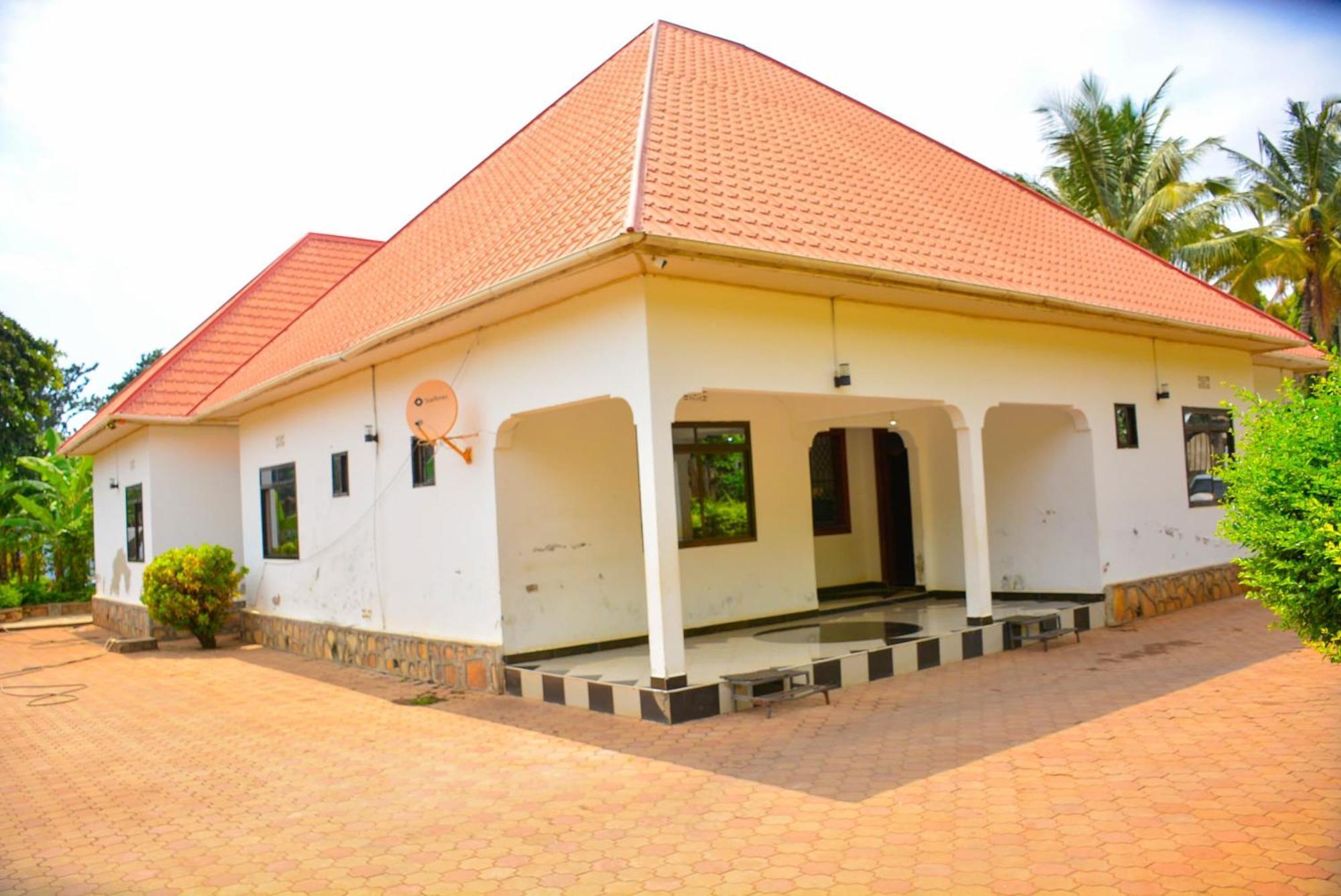 Parkbridge Resort Mto wa Mbu Ngoại thất bức ảnh